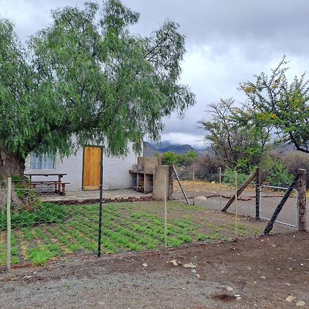 Апартаменты De Hoop Guest Farm Бофорт-Уэст Экстерьер фото